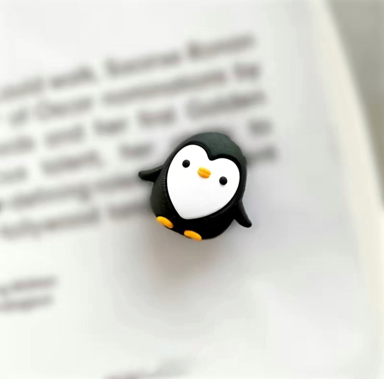 Penguin cable clip